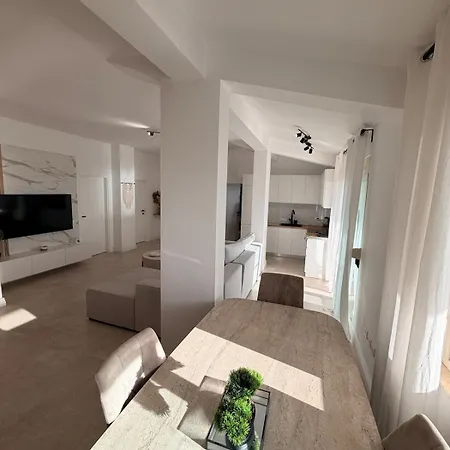 The Sorelle Penthouse *